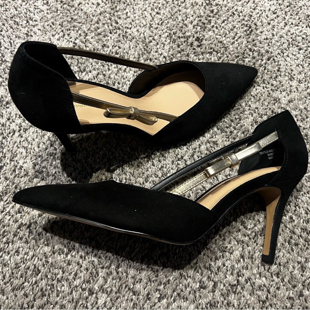 Size 10 Ann Taylor Factory Black High Heels